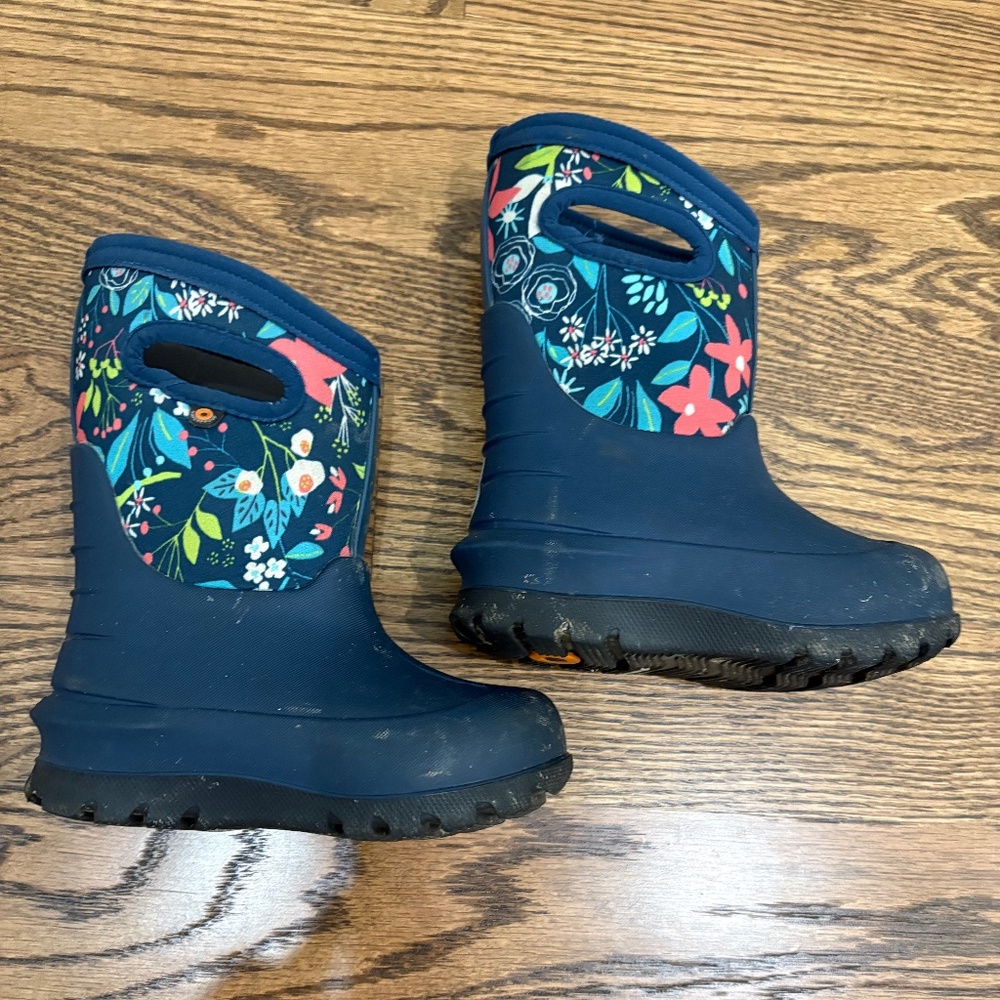 Bogs Classic boots SZ 8 Toddler